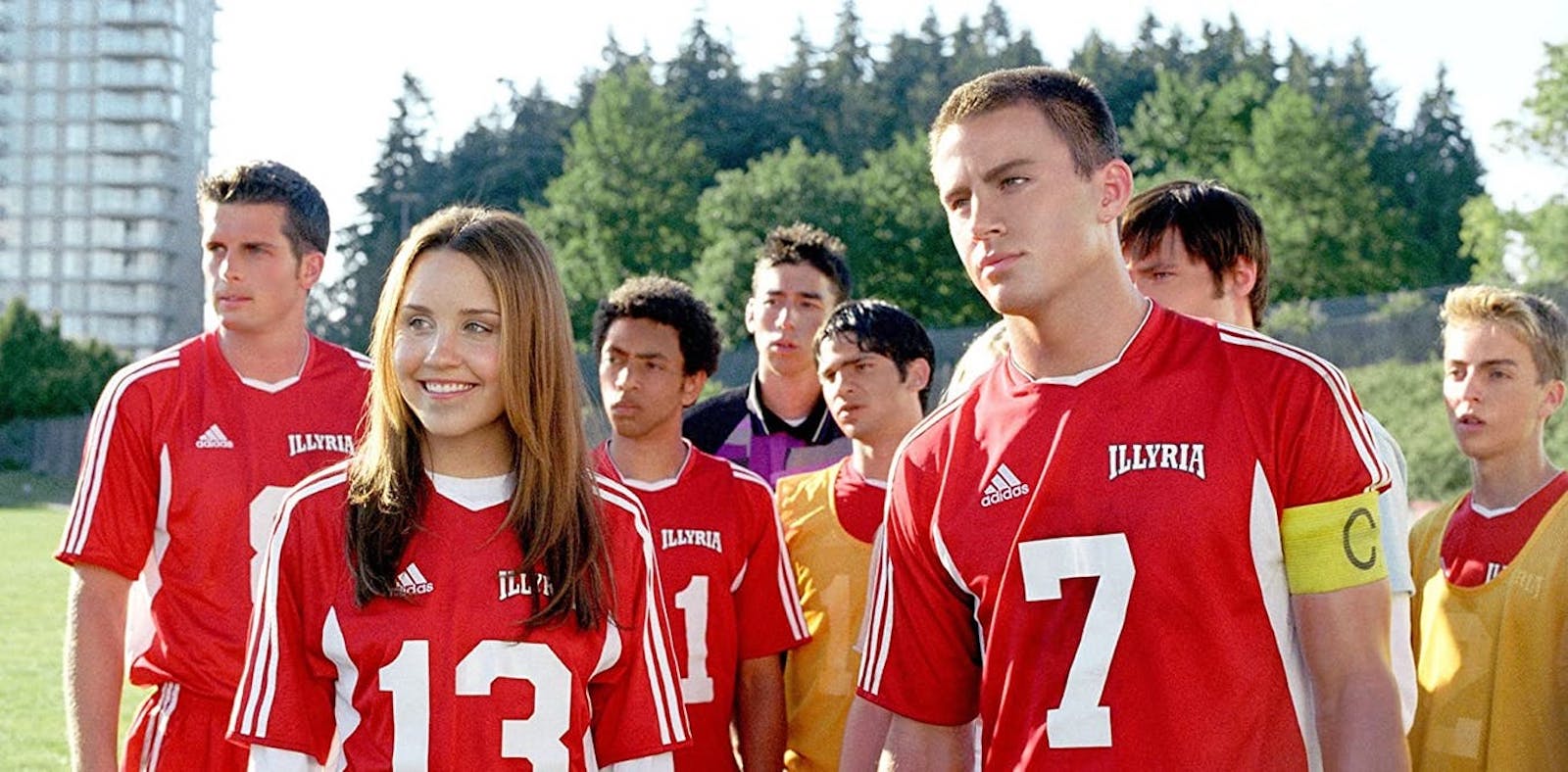 FEATURE-ShesTheMan2006-003 Image