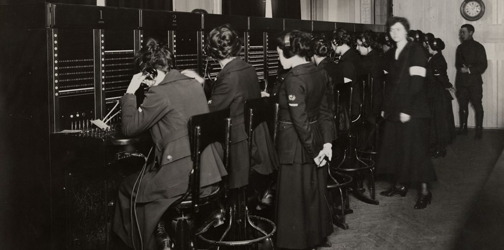 The Hello Girls image