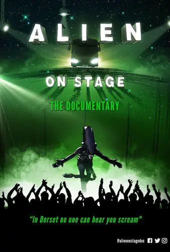 Alien On Stage Image