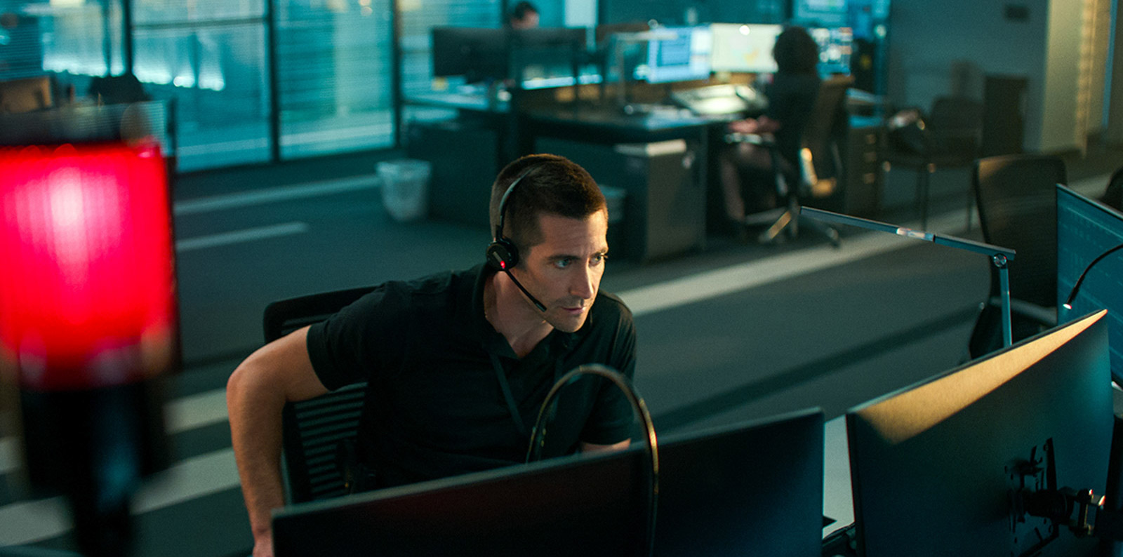 the guilty movie review jake gyllenhaal