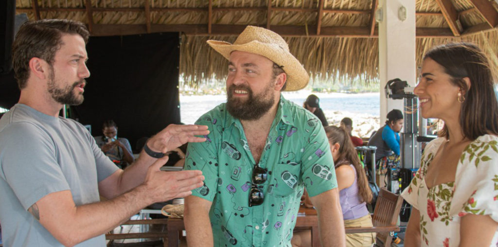 Geoffrey Cowper Swoons Over Rom-Coms, Hopeless Romantics and The Dominican Republic in Books and Drinks image