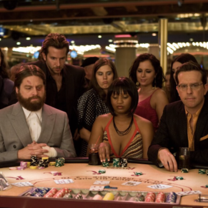 Las Vegas Blackjack Scene: Varied Rules, Minimums, and Avoiding Side Bets