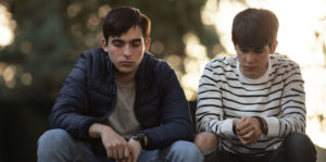 Hombres Íntegros (Fine Young Men) Image