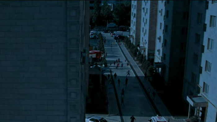 People flee through city streets during panic in The Desperate End