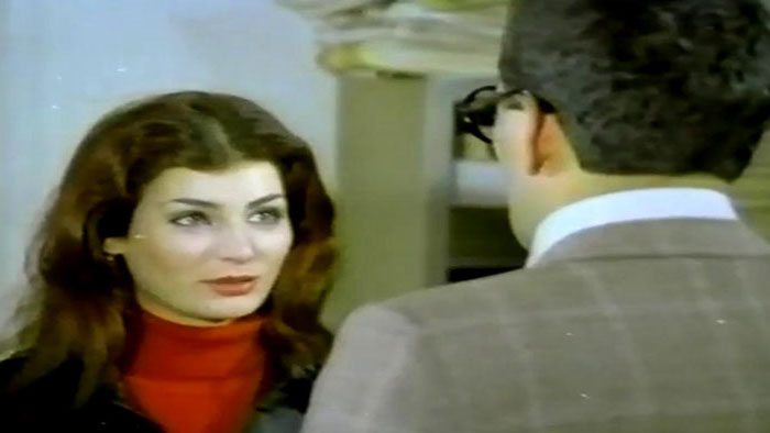 Alev and Tayfun meet in the 1979 Turkish Superman film Süpermen Dönüyor.