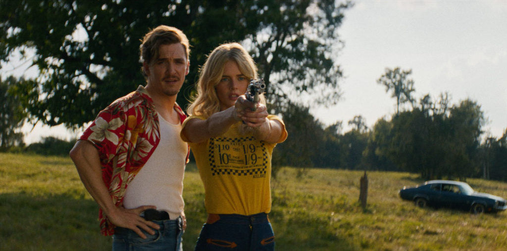 Carolina Caroline image