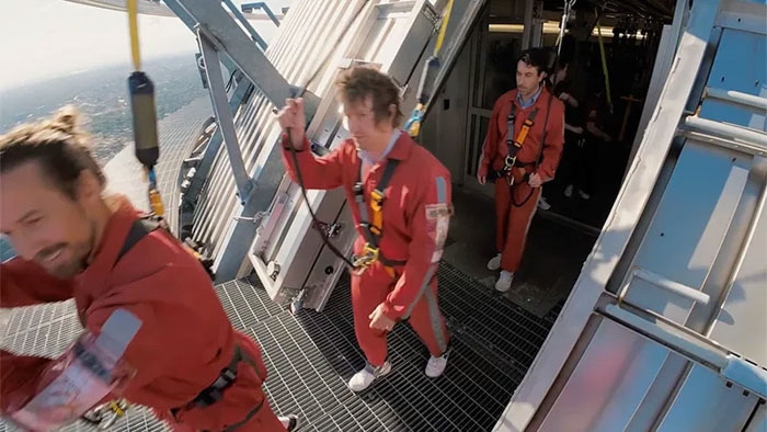 Matt Johnson and Jay McCarrol prepare to skydive from the CN Tower in Nirvanna The Band The Show The Movie