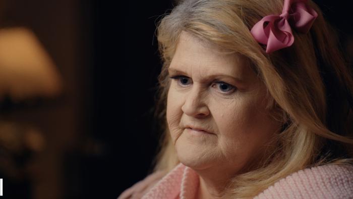 Teri speaks in a studio interview in the documentary Homeless.