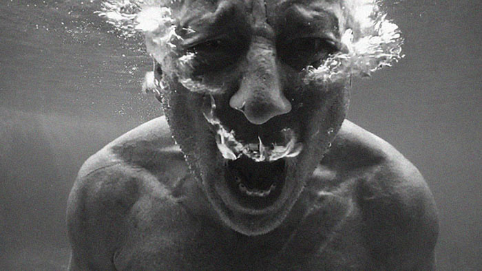 Bad Banjok (Les Mosnyi) underwater in La La Falls.