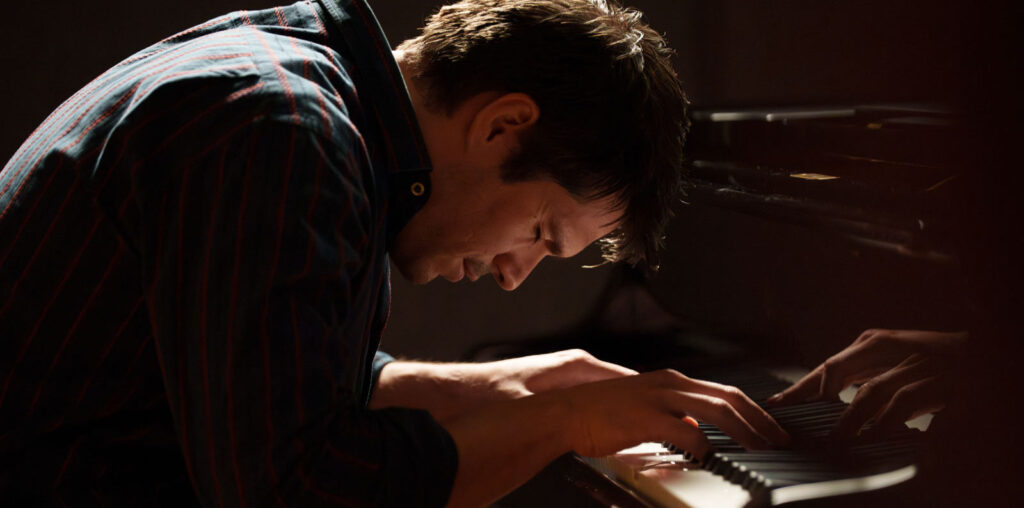 Two Pianos image